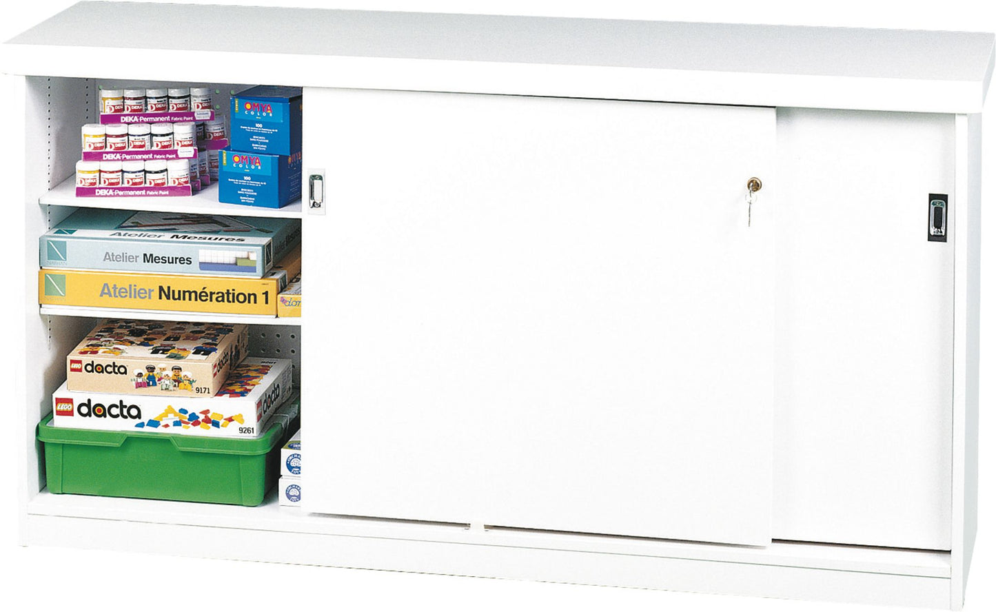 Étagère mobile à portes coulissantes