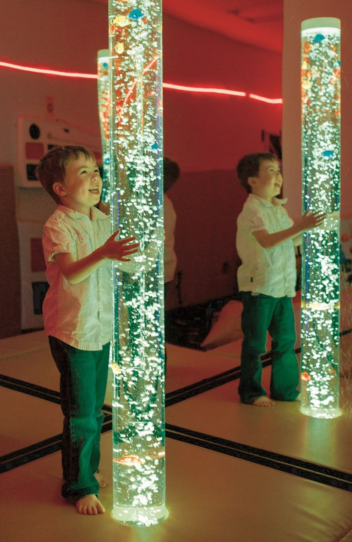 Colonne à bulles interactive à DEL