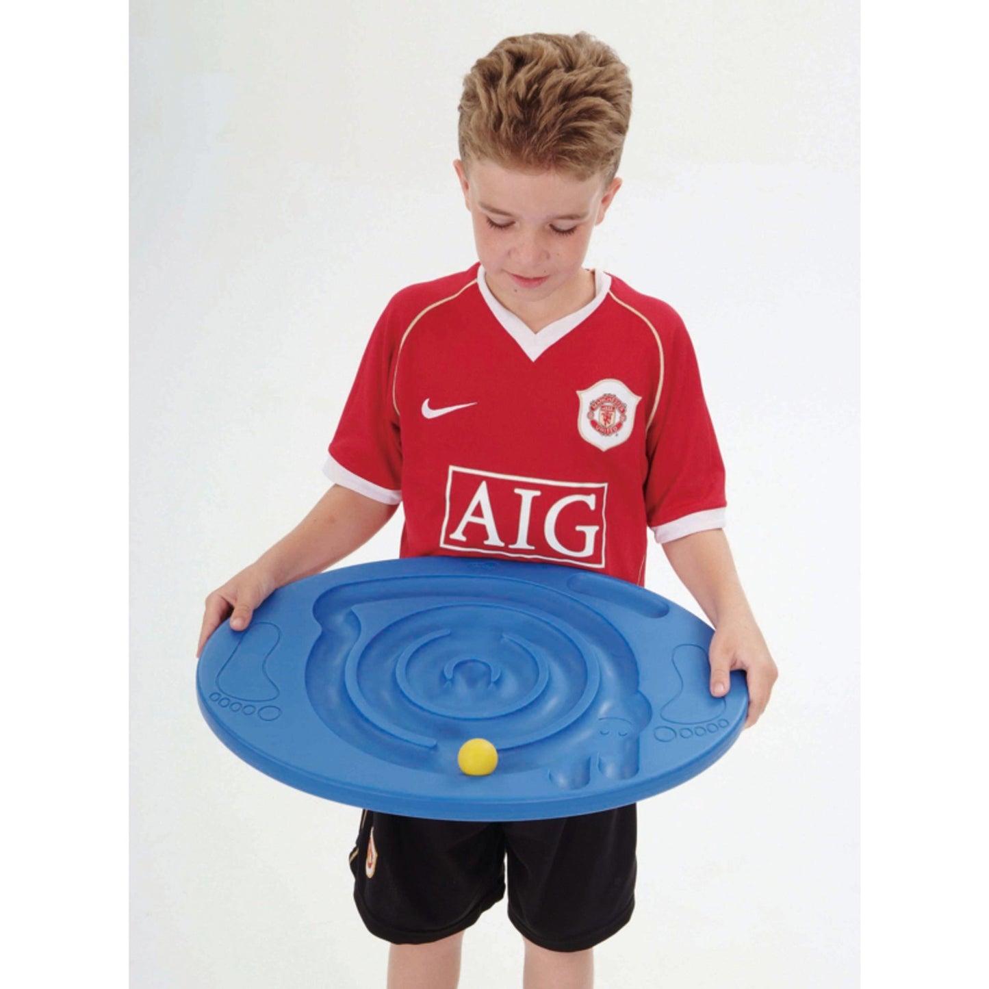 Maze balancing board