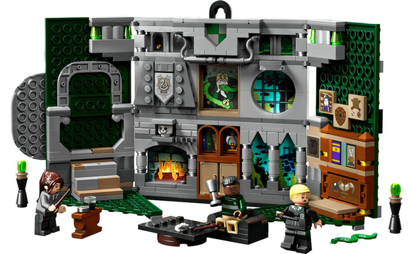 LEGO® Harry Potter - La bannière de la maison Serpentard - Brault &  Bouthillier