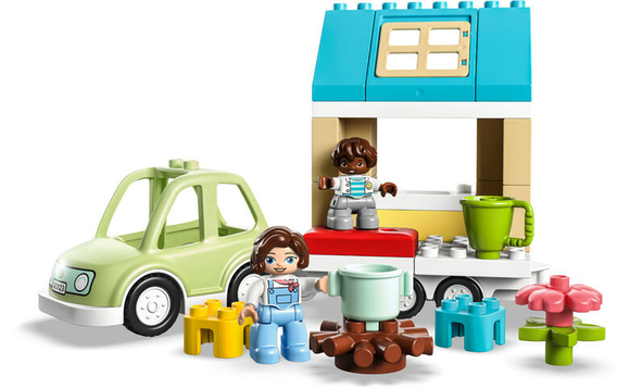 LEGO® DUPLO - La maison familiale sur roues - Brault & Bouthillier