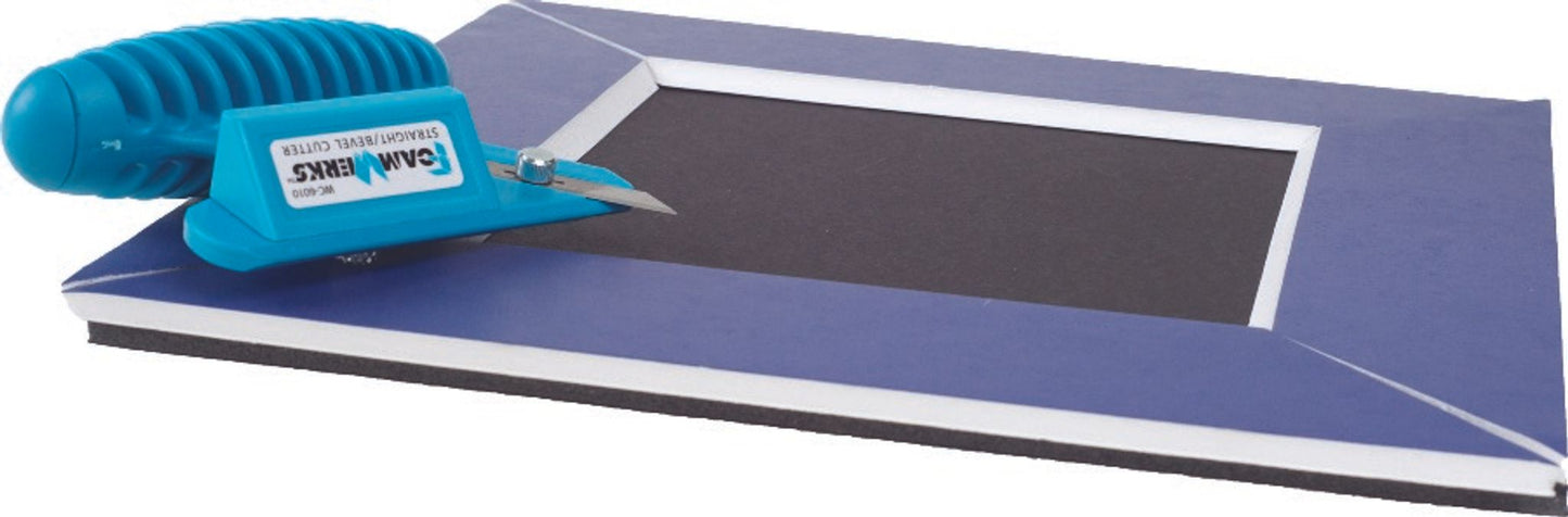 Couteau à carton-mousse – coupes droites et en biseau