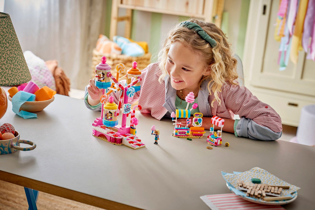 LEGO Friends - 42700 - La grande roue bonbons et petits gâteaux