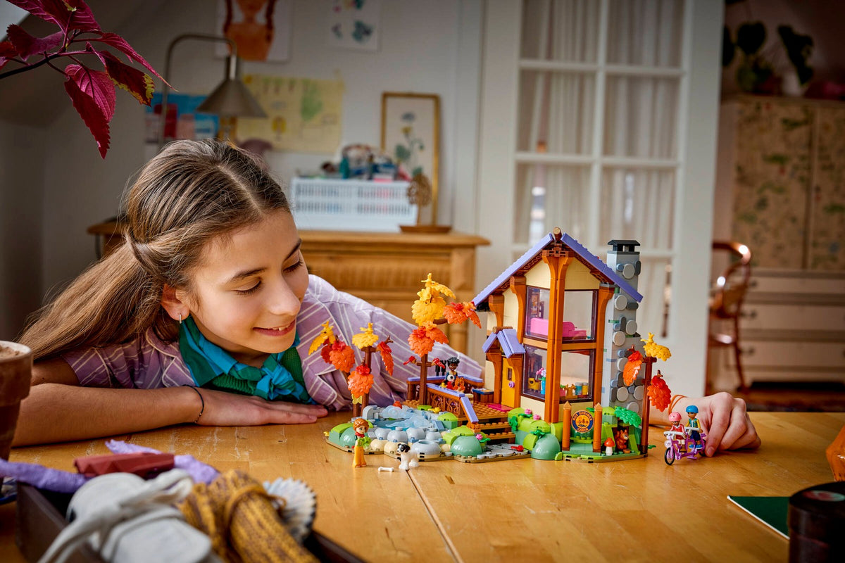 LEGO Friends - 42705 - La cabane chaleureuse dans la forêt