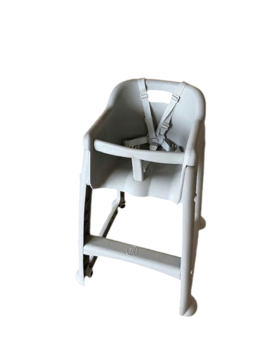Chaise haute empilable avec plateau