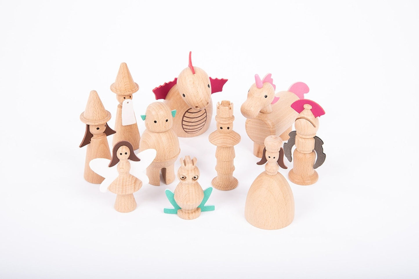 Figurines enchantées en bois