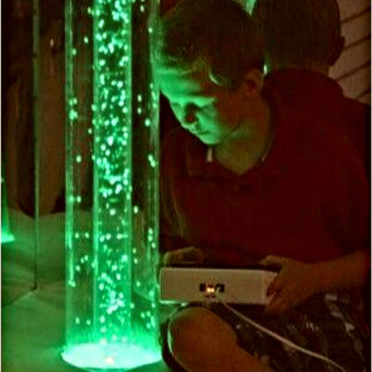 Colonne à bulles interactive à DEL