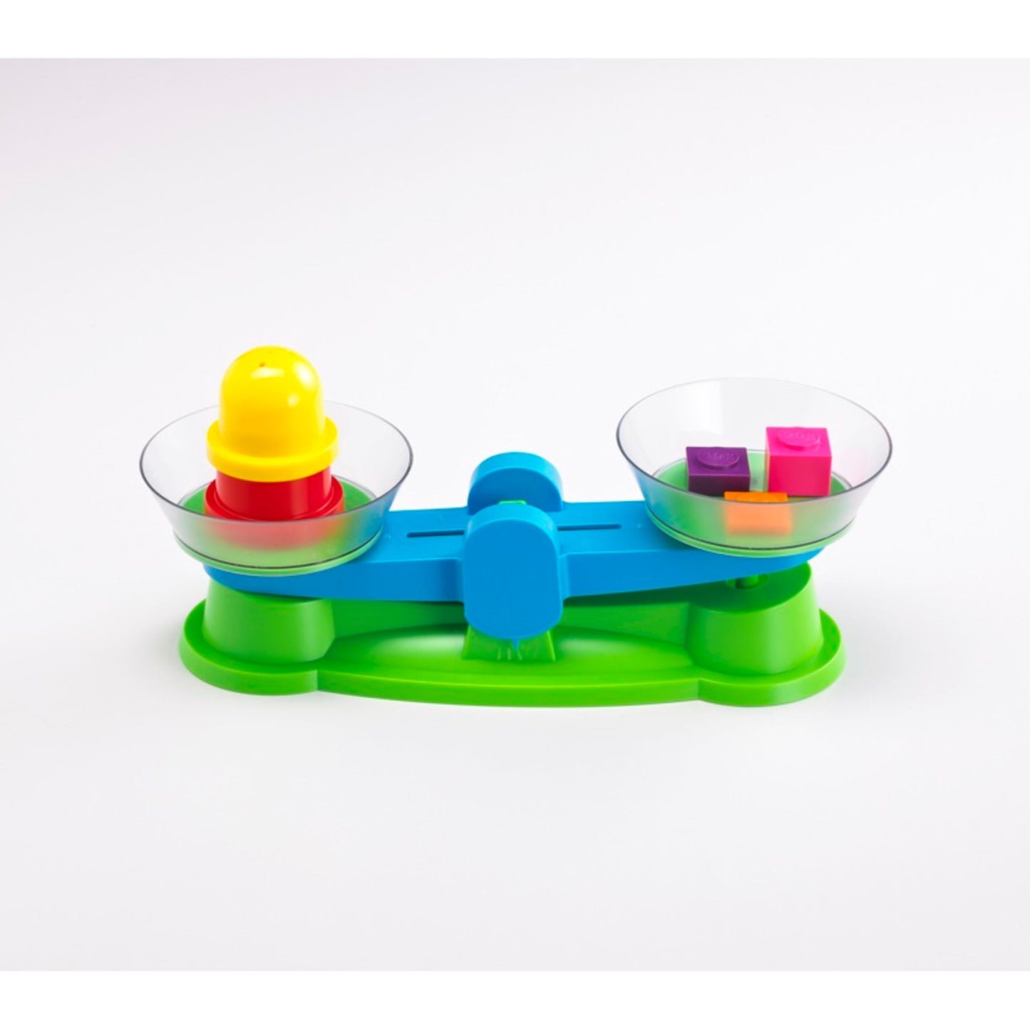 Balance à plateaux élémentaire