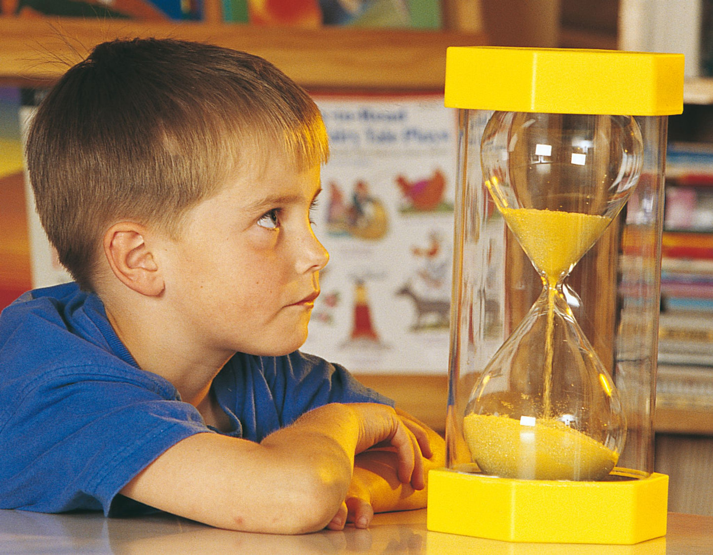 Mega sandglass - 5 minutes